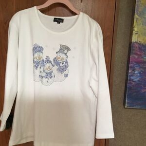 NWOT. Marvel Fashions Women’s Size L Long Sleeve Sequined Snowmen Blouse